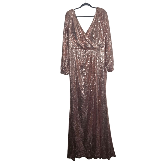 Rose Gold Sequin V-Neck Dress - Picture 3 of 14